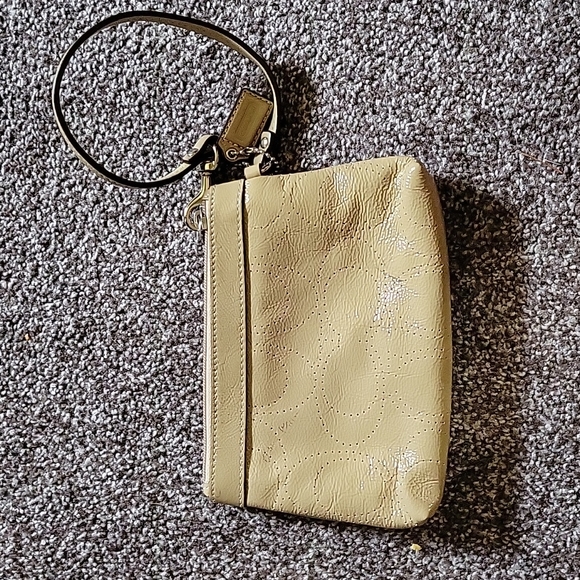 Coach Wristlet - Picture 3 of 6